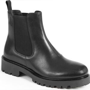 Vagabond Kenova Lug Chelsea Boot